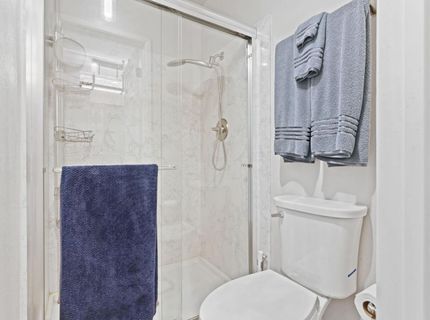 7610 Lakeridge Cir, Elk Grove, CA 95624 Photo