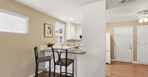 4718 Brookfield Dr, Sacramento, CA 95823 Photo