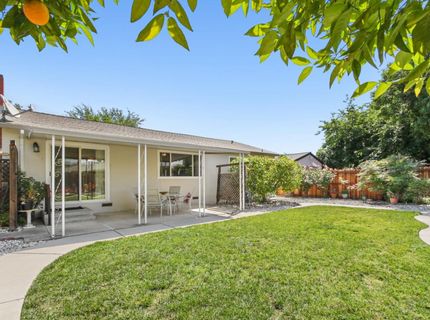4718 Brookfield Dr, Sacramento, CA 95823 Photo