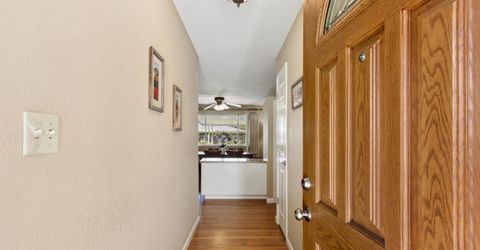 4718 Brookfield Dr, Sacramento, CA 95823 Photo