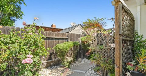 4718 Brookfield Dr, Sacramento, CA 95823 Photo