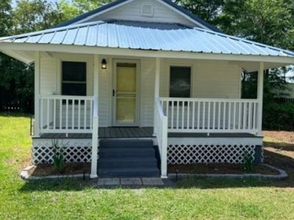 33 State Street, Lumberton, NC 28358
