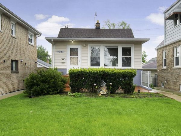7317 W Pensacola Avenue , Norridge, IL 60706