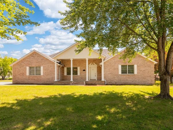2729 Kokopelli Drive, Marion, IL 62959