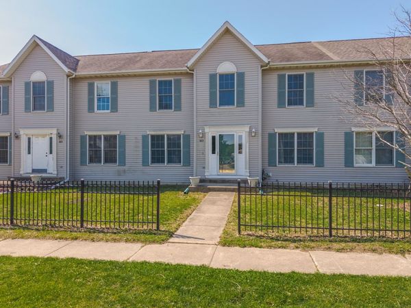 923 E Shelbourne Drive , Unit 923, Normal, IL 61761