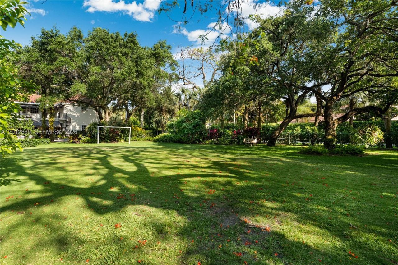 6801 SW 94th St , Pinecrest, FL 33156 Photo