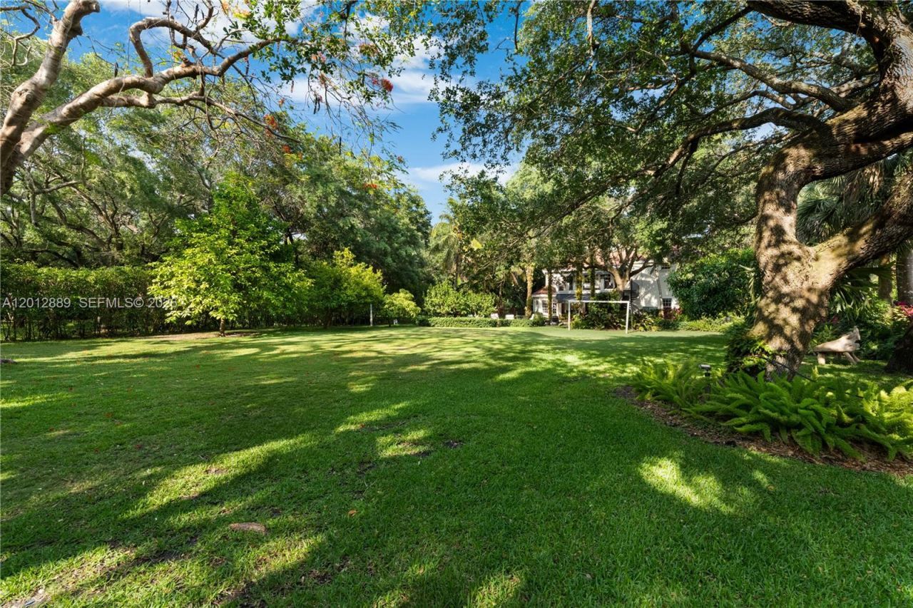 6801 SW 94th St , Pinecrest, FL 33156 Photo