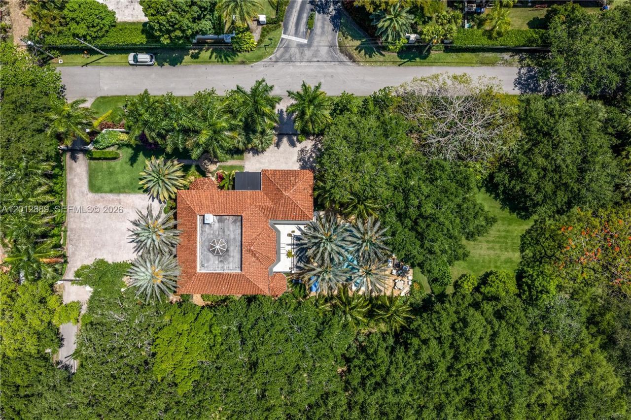 6801 SW 94th St , Pinecrest, FL 33156 Photo