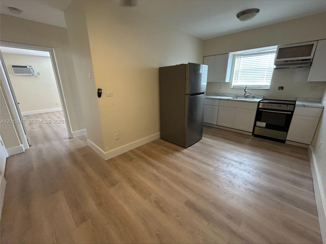 1346 Alton Rd , Unit B4, Miami Beach, FL 33139 Photo