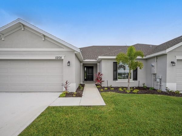 8603 Giovanni Avenue, Fort Pierce, FL 34951