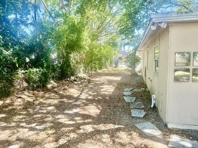4122 Bougainvillea Street, West Palm Beach, FL 33406 Photo