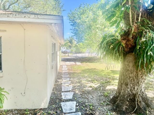 4122 Bougainvillea Street, West Palm Beach, FL 33406 Photo