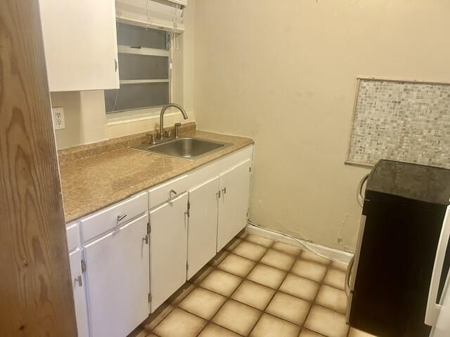 4122 Bougainvillea Street, West Palm Beach, FL 33406 Photo