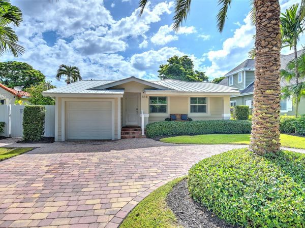 518 NE 13th Avenue, Fort Lauderdale, FL 33301