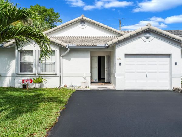 3343 NW 79th Way, Hollywood, FL 33024