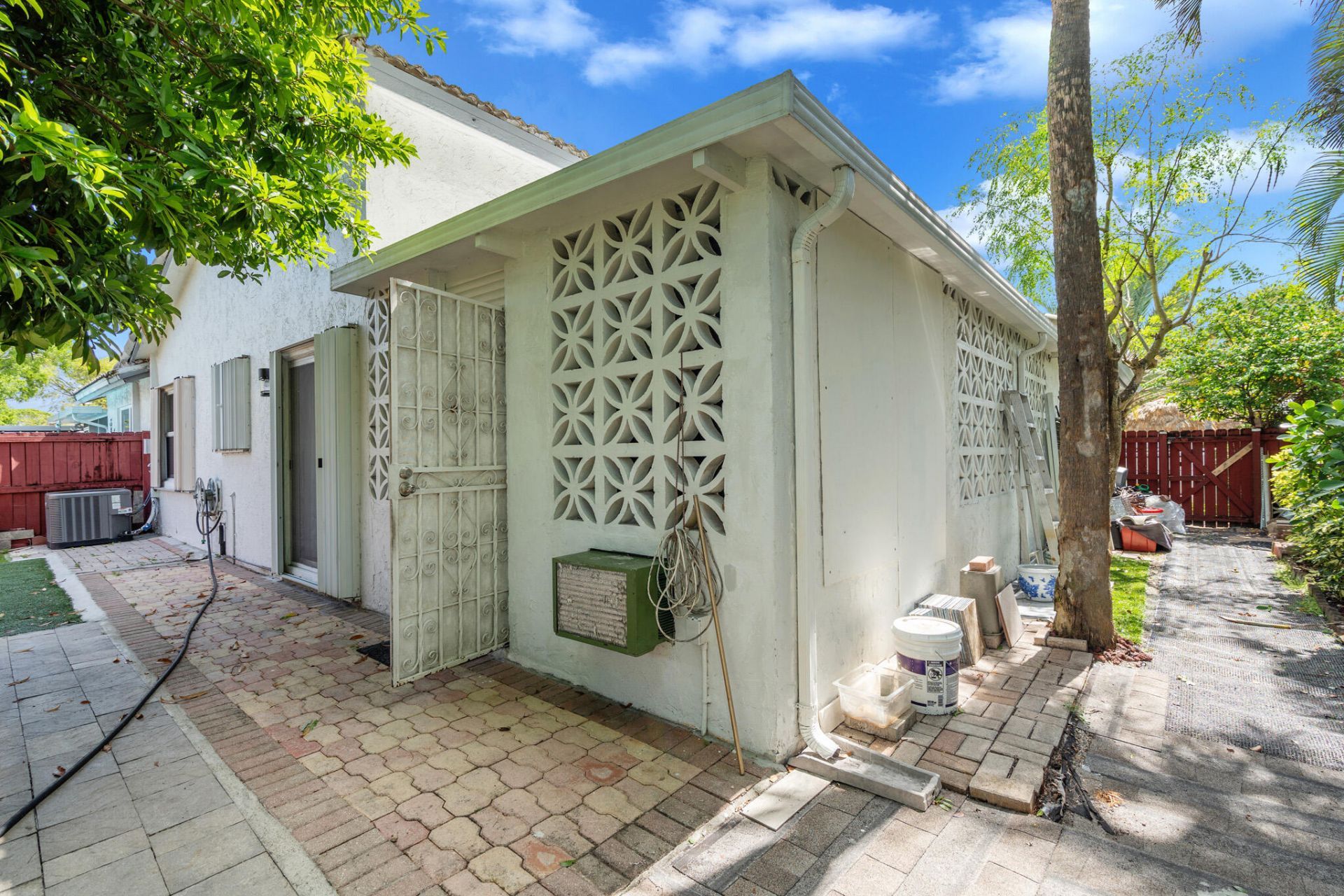 3343 NW 79th Way, Davie, FL 33024 Photo