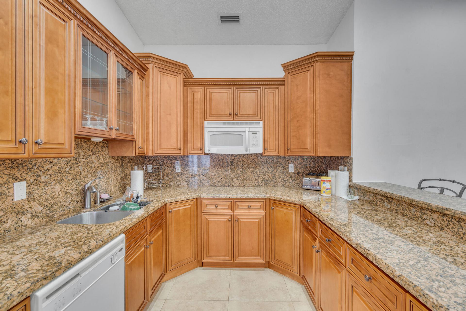 3343 NW 79th Way, Davie, FL 33024 Photo