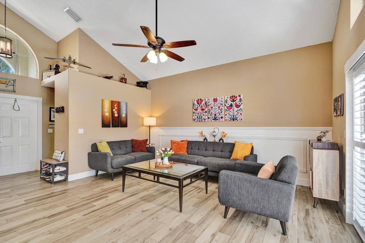 6423 Barton Creek Circle, Lake Worth, FL 33463 Photo