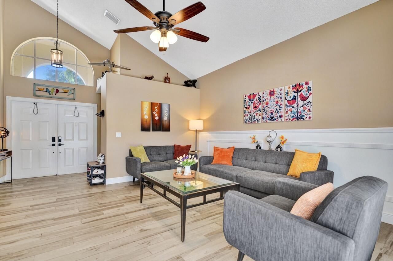6423 Barton Creek Circle, Lake Worth, FL 33463 Photo