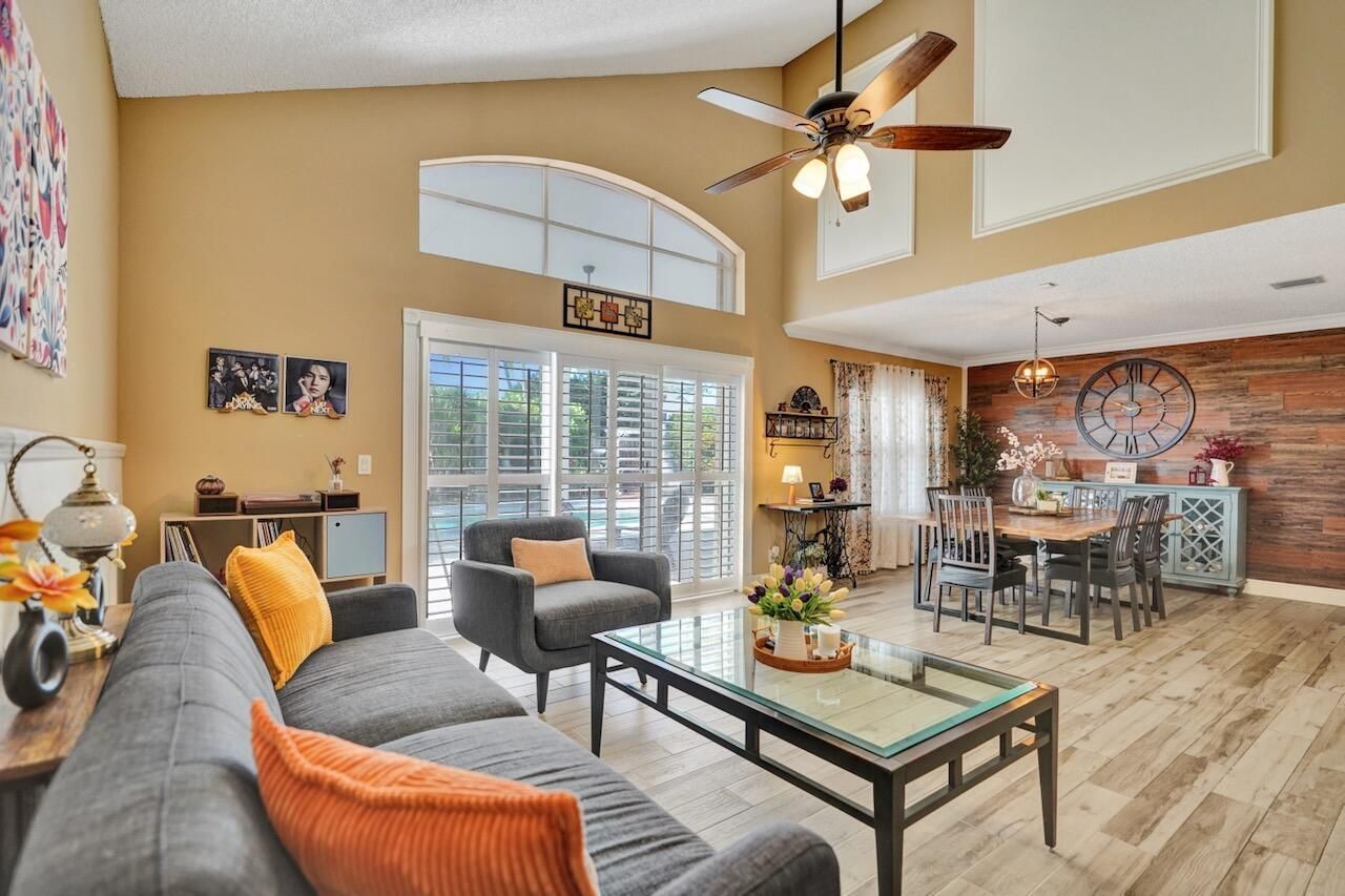 6423 Barton Creek Circle, Lake Worth, FL 33463 Photo