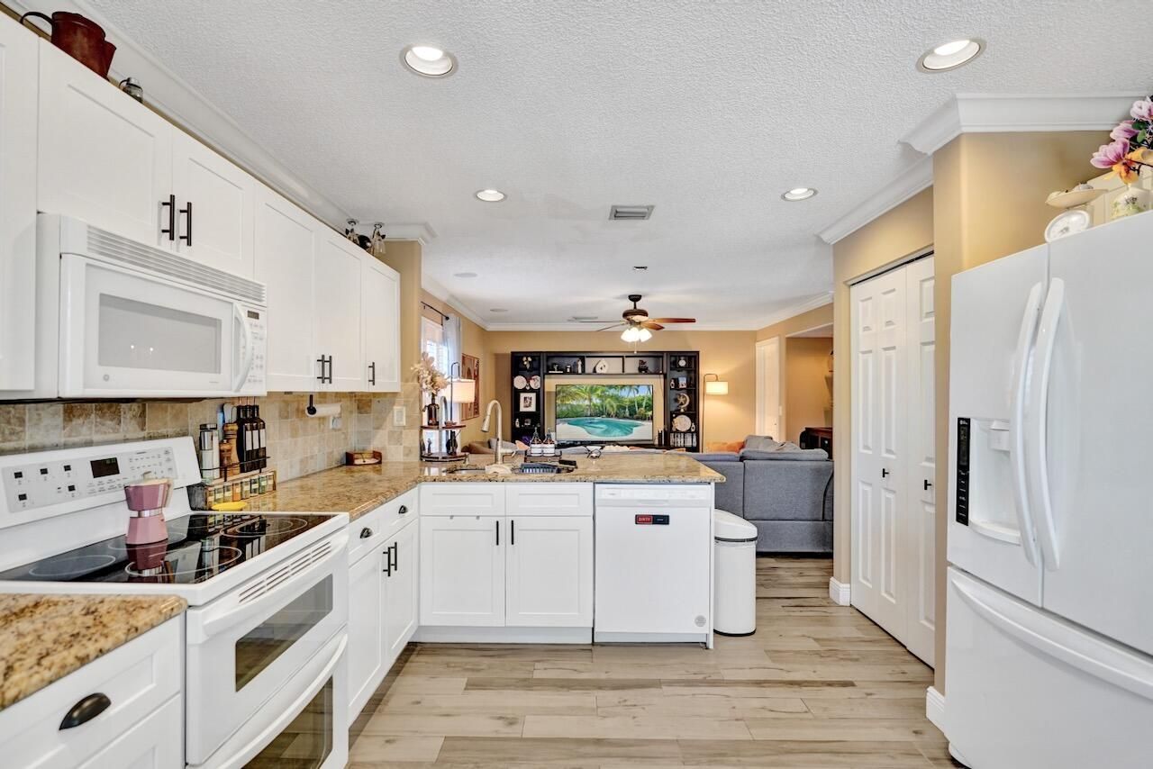6423 Barton Creek Circle, Lake Worth, FL 33463 Photo
