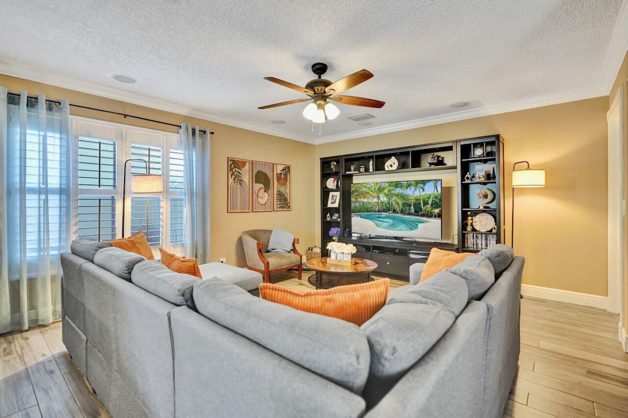 6423 Barton Creek Circle, Lake Worth, FL 33463 Photo