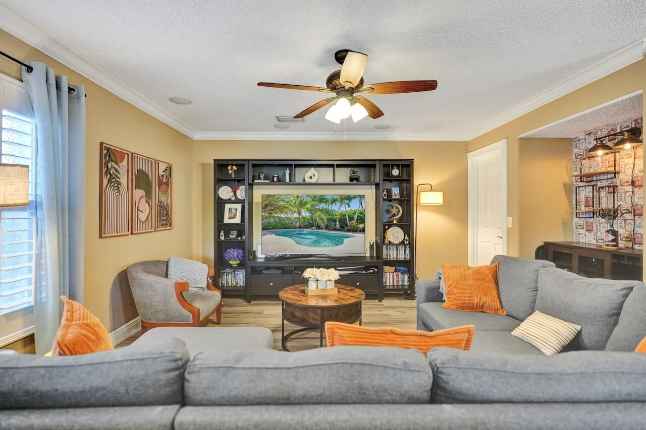 6423 Barton Creek Circle, Lake Worth, FL 33463 Photo