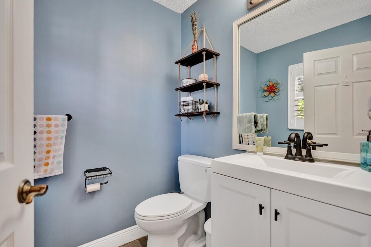6423 Barton Creek Circle, Lake Worth, FL 33463 Photo