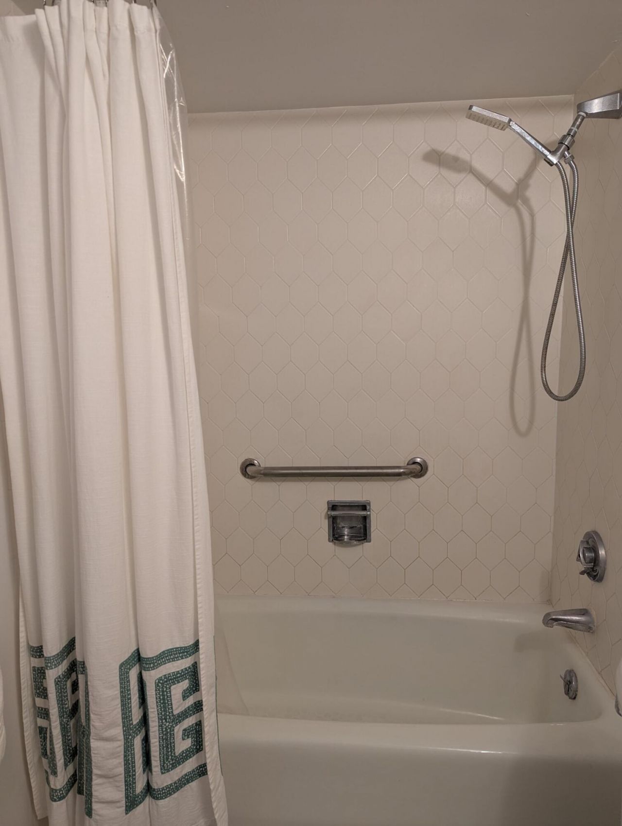 2425 Presidential Way, Unit 1905, West Palm Beach, FL 33401 Photo