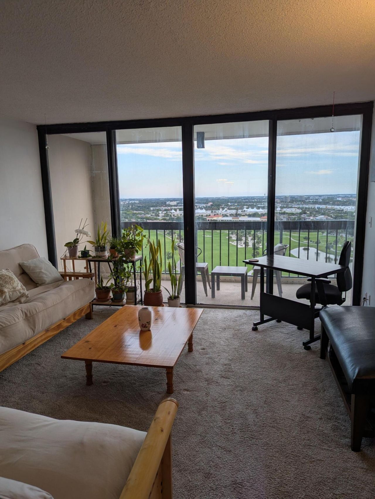 2425 Presidential Way, Unit 1905, West Palm Beach, FL 33401 Photo