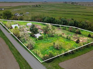 31325 ELMTREE Road, TREYNOR, IA 51575