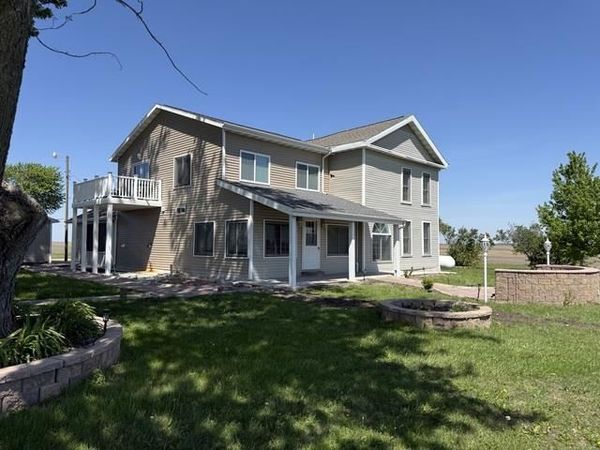 1981 E 8th Rd, Tonica, IL 61370
