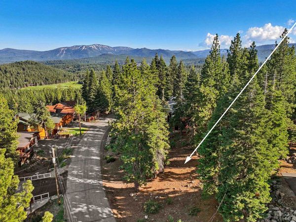 12649 Muhlebach Way, Truckee, CA 96161