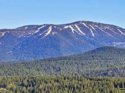 12649 Muhlebach Way, Truckee, CA 96161 Photo