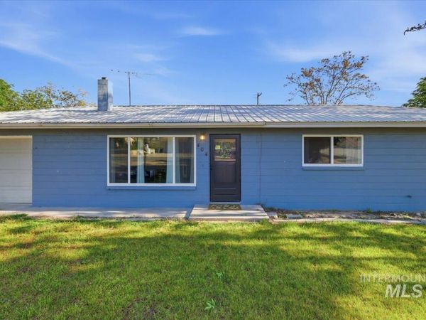 404 Motzko St, Marsing, ID 83639