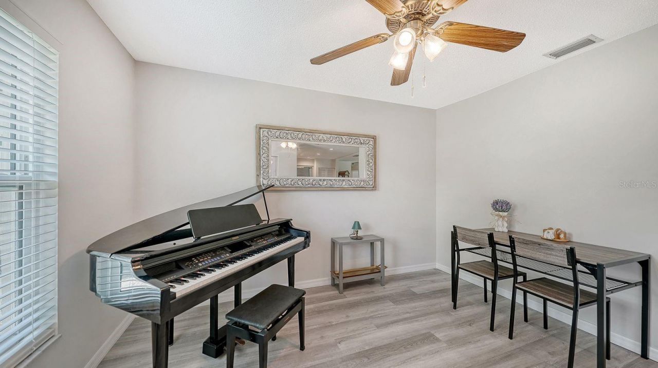 2902 Captiva Gardens Drive, Unit 3, Sarasota, FL 34231 Photo