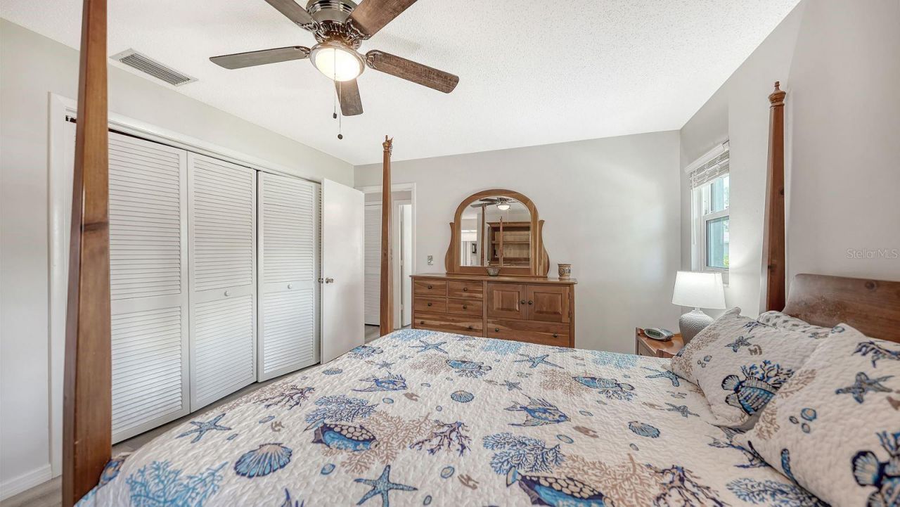 2902 Captiva Gardens Drive, Unit 3, Sarasota, FL 34231 Photo