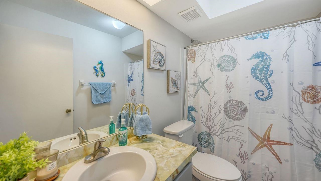 2902 Captiva Gardens Drive, Unit 3, Sarasota, FL 34231 Photo
