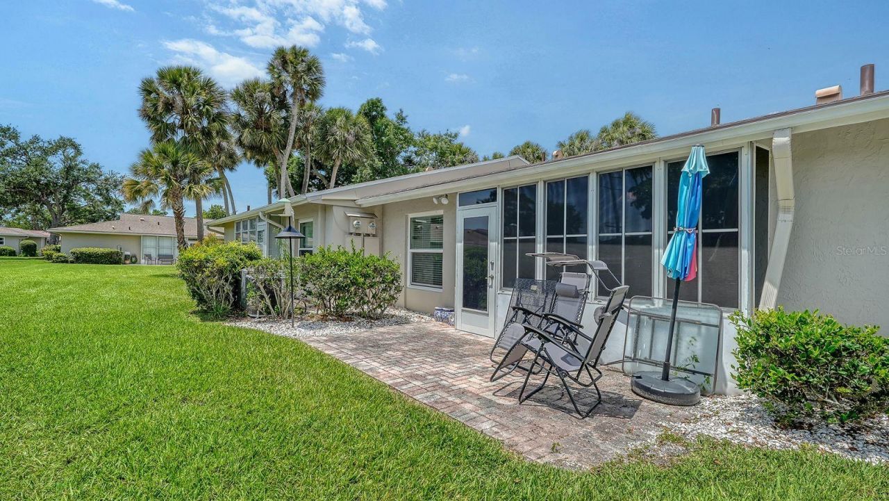 2902 Captiva Gardens Drive, Unit 3, Sarasota, FL 34231 Photo