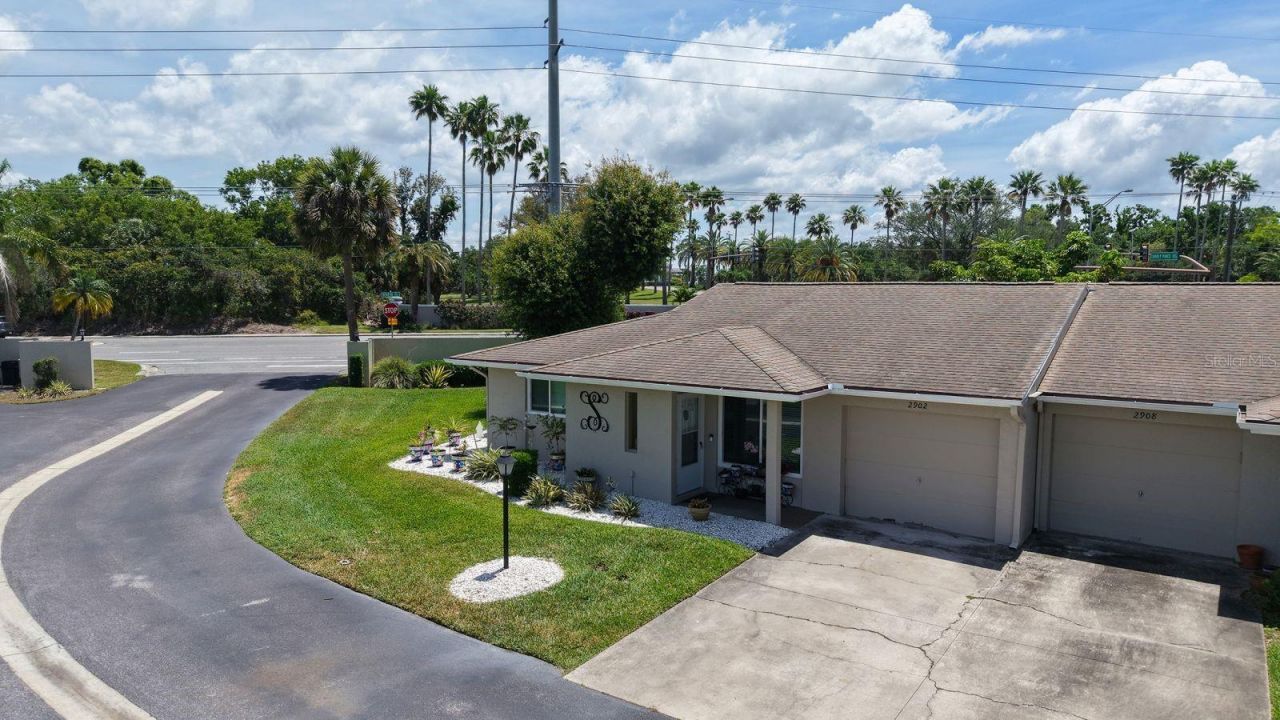 2902 Captiva Gardens Drive, Unit 3, Sarasota, FL 34231 Photo