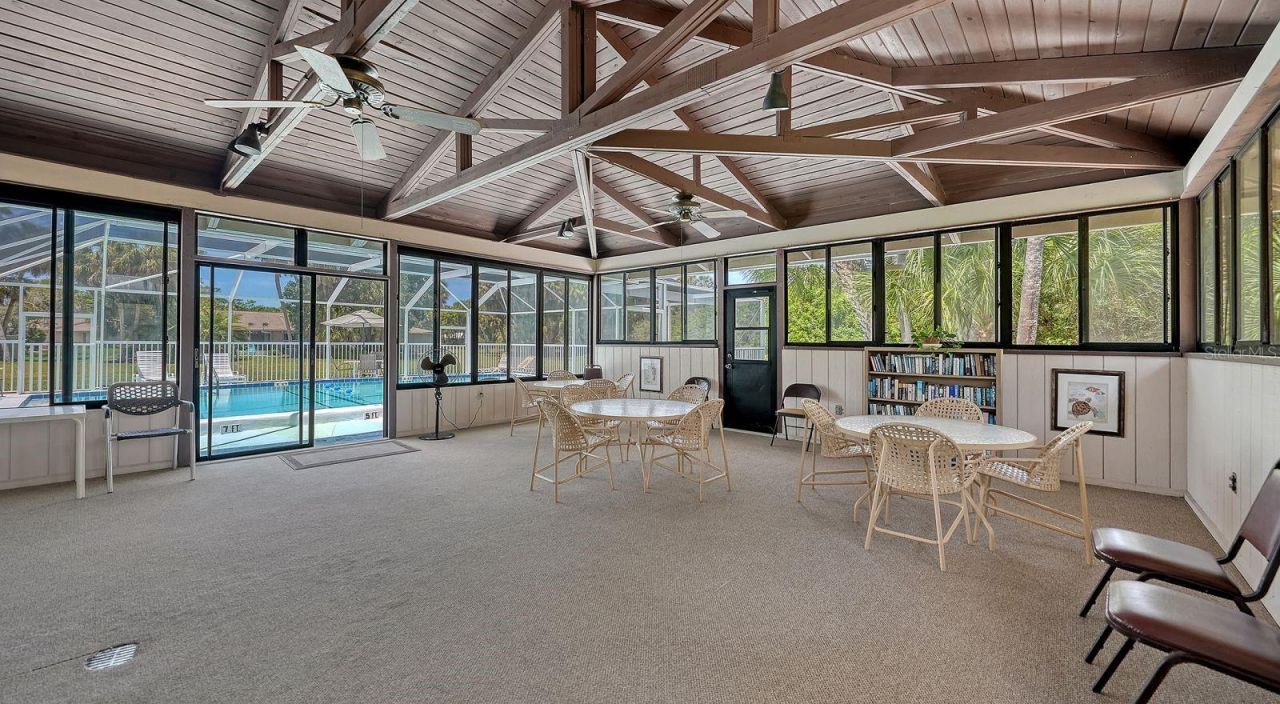 2902 Captiva Gardens Drive, Unit 3, Sarasota, FL 34231 Photo