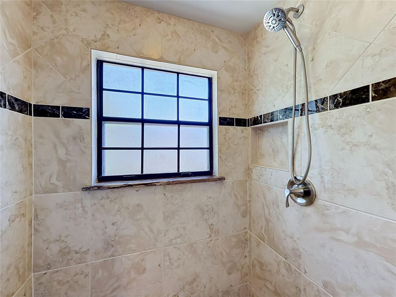 535 Via Fontana Drive, Unit 202, Altamonte Springs, FL 32714 Photo