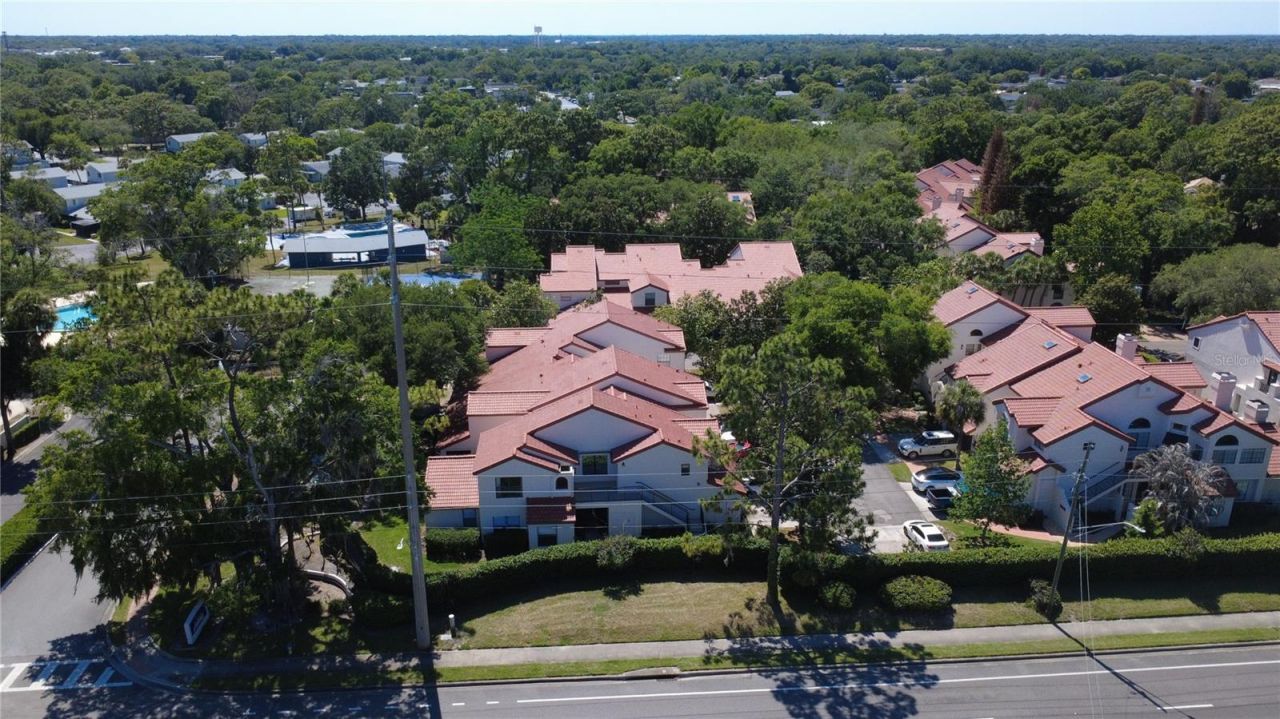 535 Via Fontana Drive, Unit 202, Altamonte Springs, FL 32714 Photo