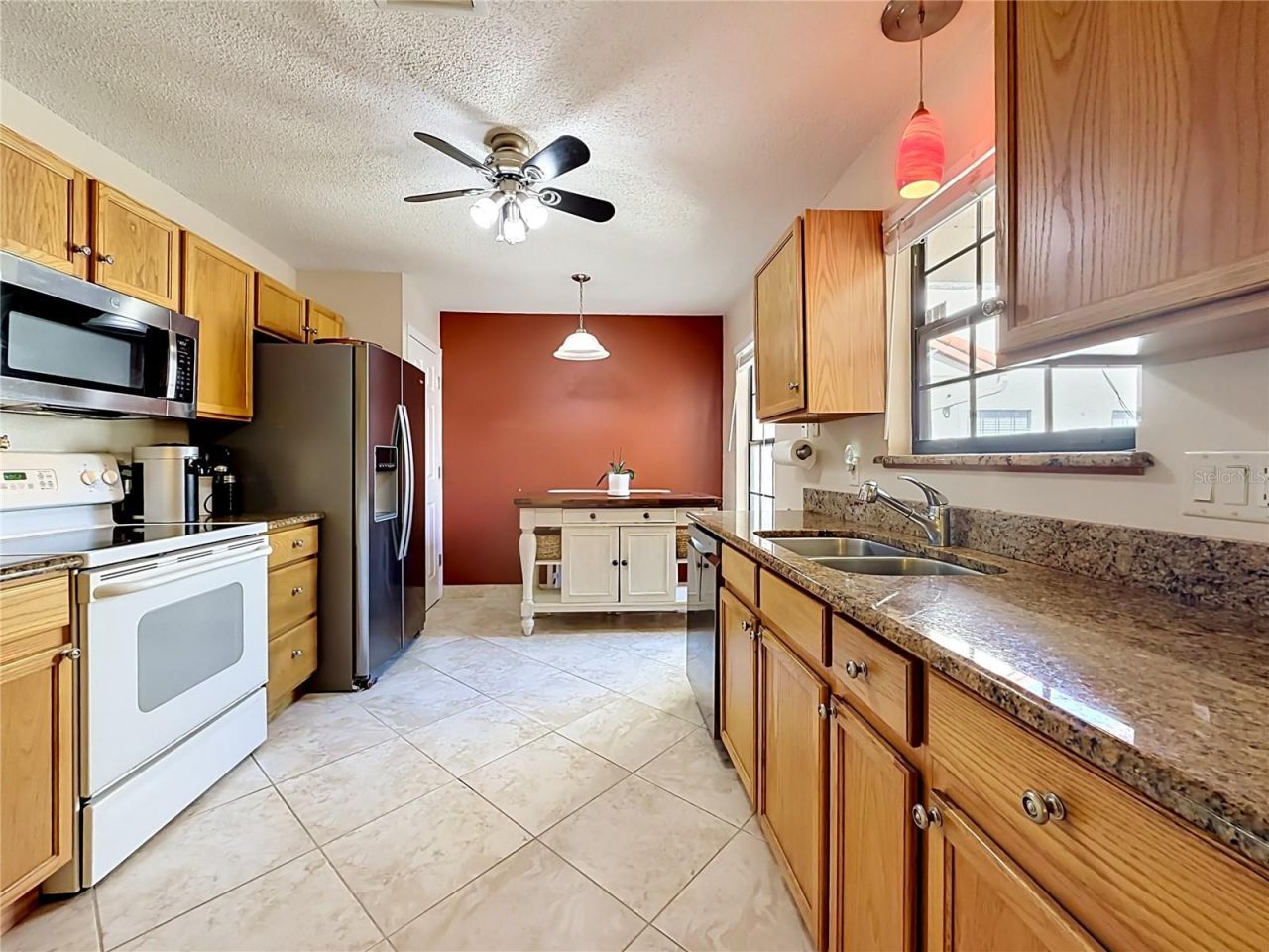 535 Via Fontana Drive, Unit 202, Altamonte Springs, FL 32714 Photo