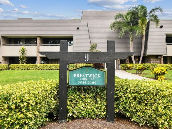 36750 US HIGHWAY 19 N, Unit 20201, PALM HARBOR, FL 34684