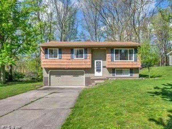 9446 Concord Circle, Twinsburg, OH 44087