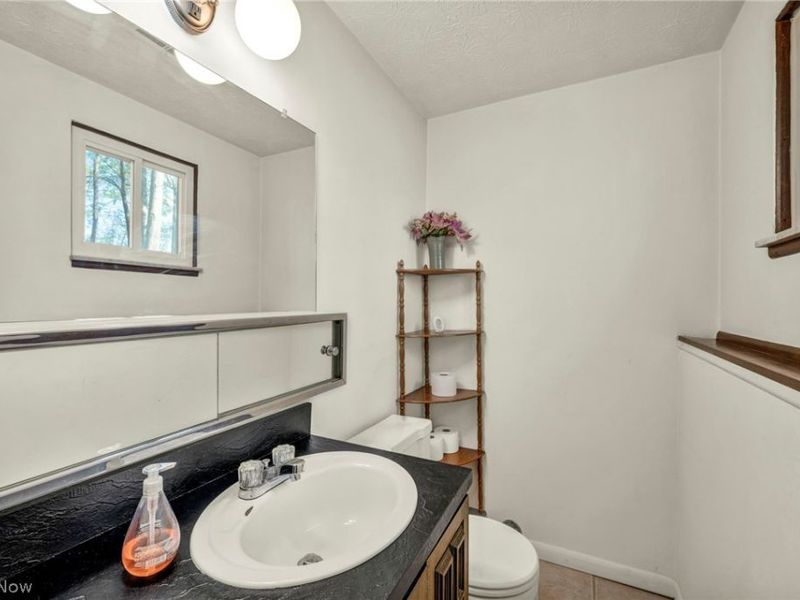 9446 Concord Circle, Twinsburg, OH 44087 Photo 18