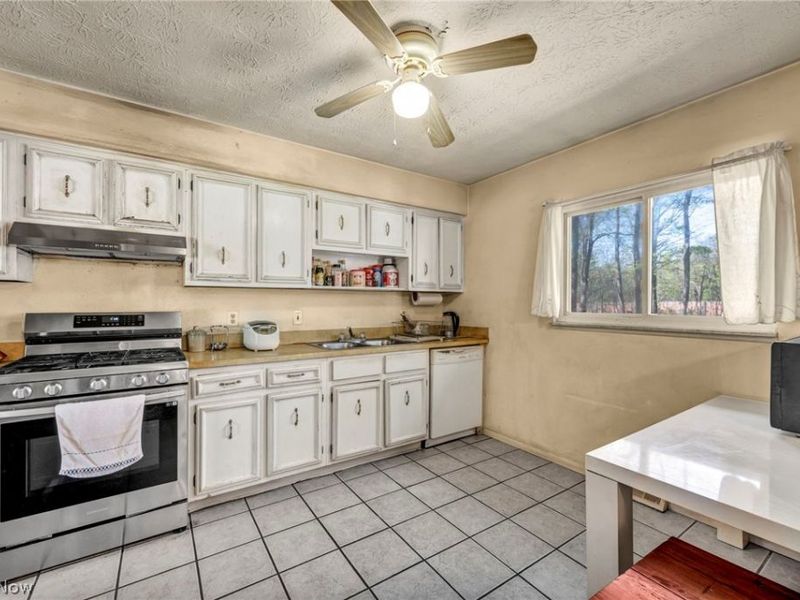 9446 Concord Circle, Twinsburg, OH 44087 Photo 8