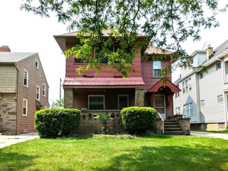 17812 E Park Drive, Cleveland, OH 44119 Photo 1