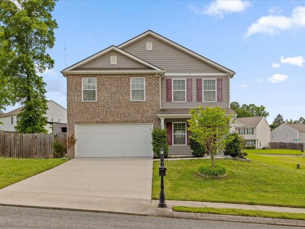 10 Dragoon Court , Rossville, GA 30741